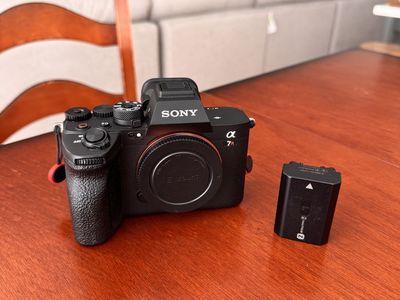 Sony A7RV