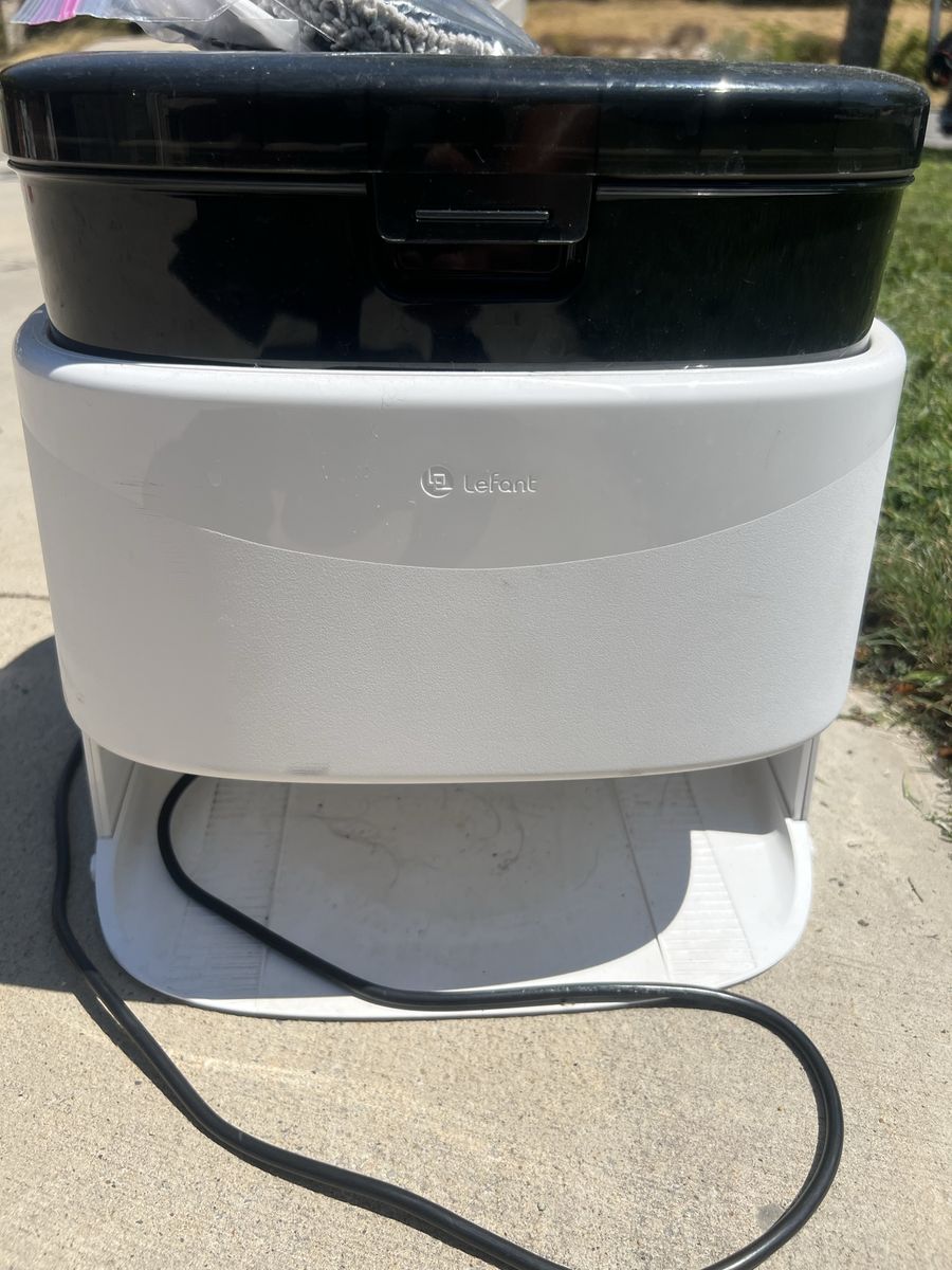 Lefant M3 Robot Vacuum and Mop Combo with Self-Emptying Charging Base Station