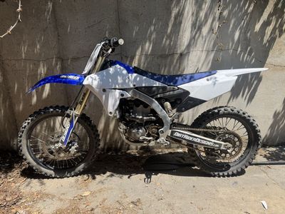 Yamaha YZ450F Dirt Bike - Used, Good Condition