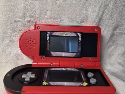 Nintendo Pokemon Pikachu Poke Ball Electronic Handheld Game Red - Works!