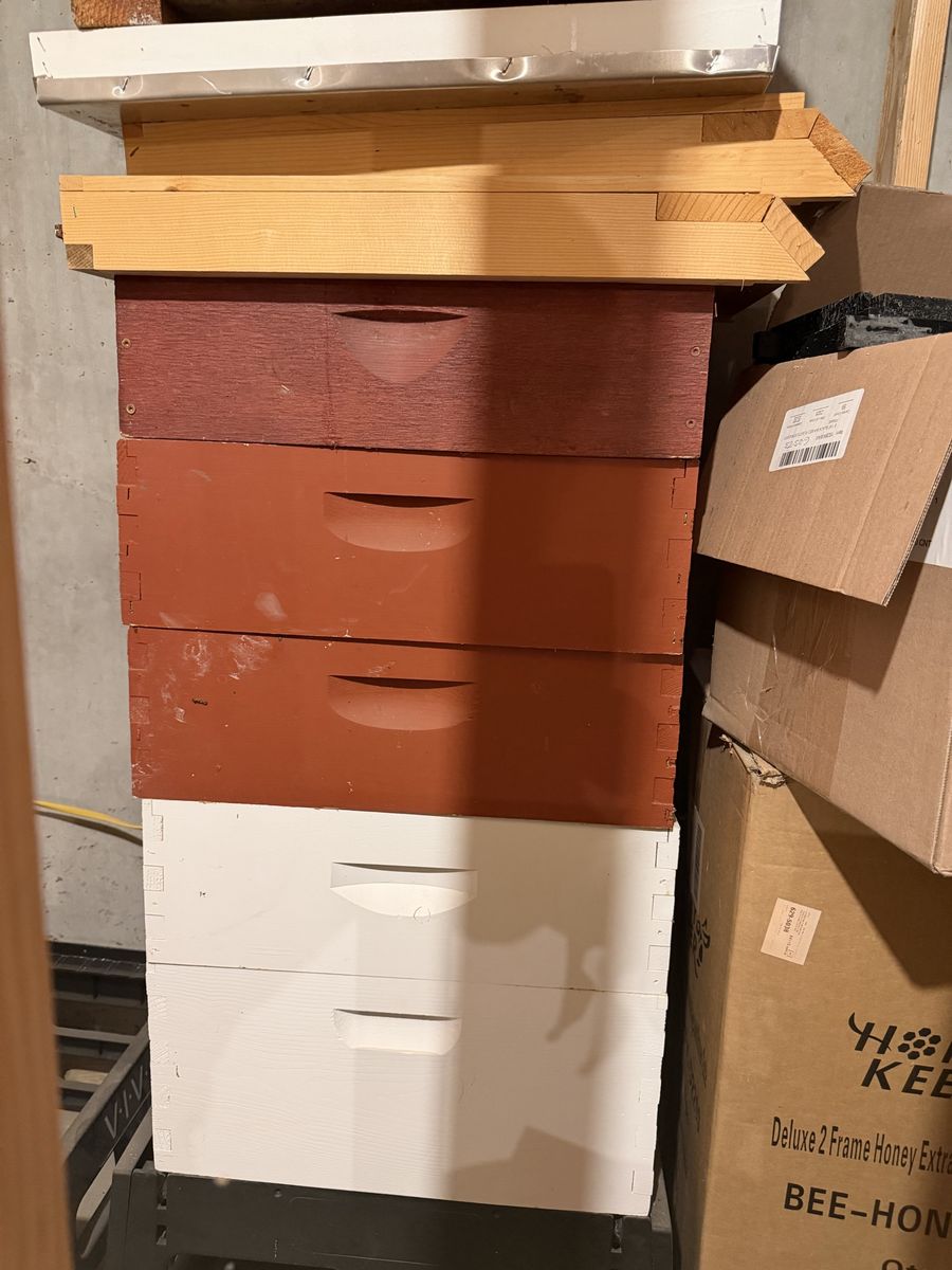 Langstroth 10 Frame Hive Boxes