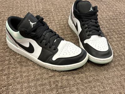 Air Jordan 1 men’s 10