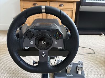 logitech g 920 xbox/pc racing wheel