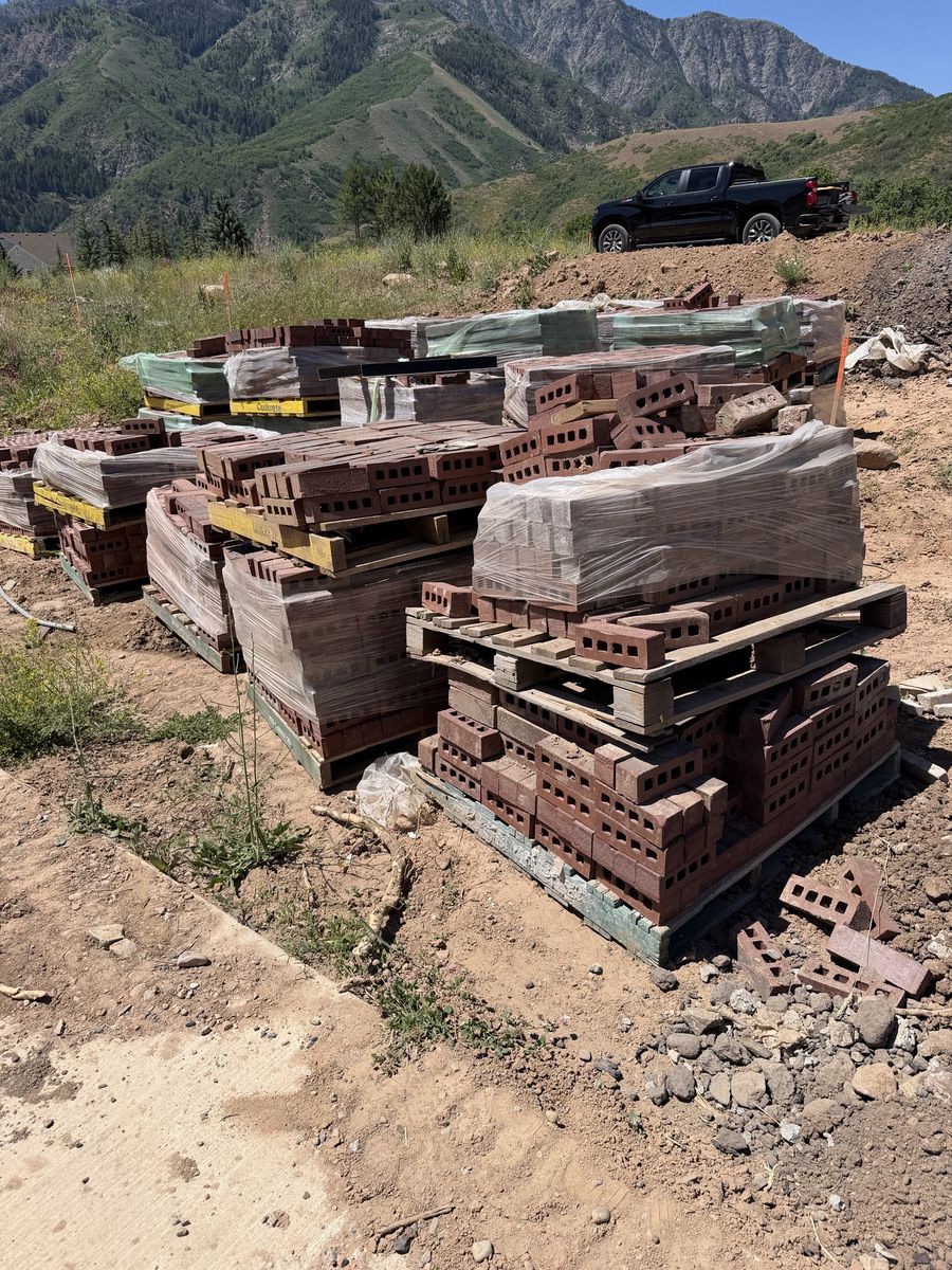Bulk Red/Black Bricks - Approx. 16,300 Available - Discounted Rate - Ideal for Construction & Landscaping