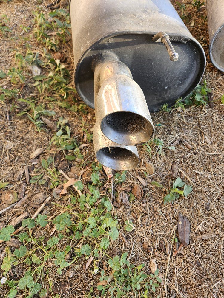 Main image 3