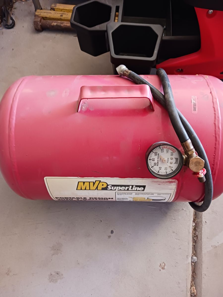 5 Gallon Air Tank $30 cash