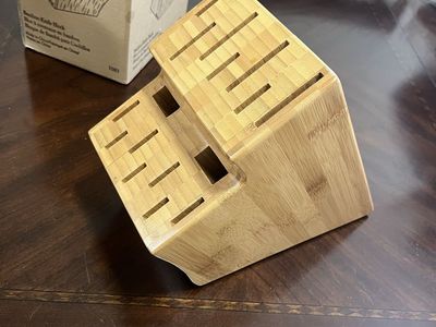 Pampered Chef Bamboo Knife Block #1081 – Unused – Original Box
