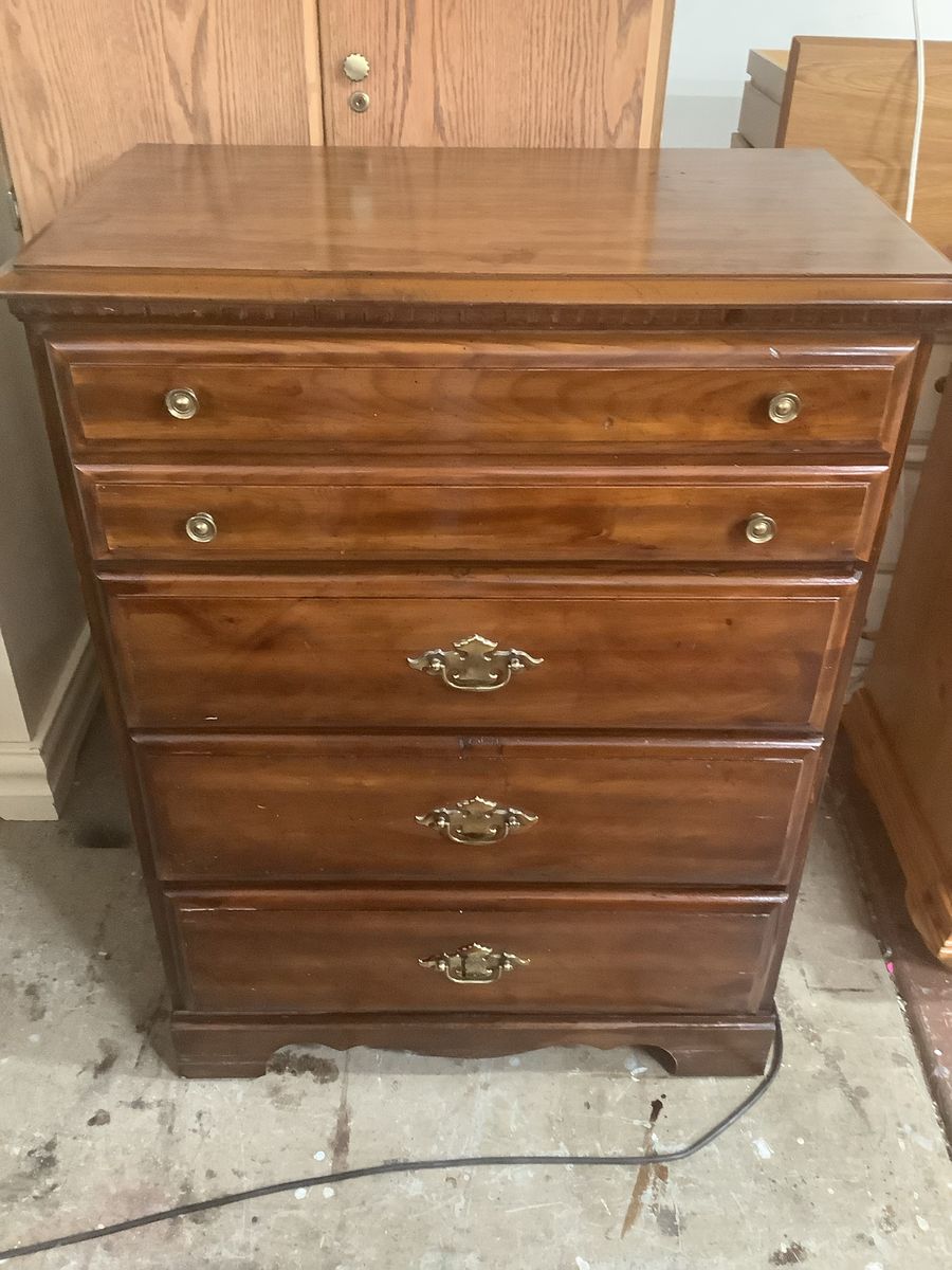 All Wood 4 Drawer Dresser