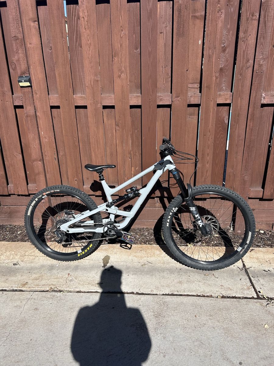 YT Capra MX AL - DH Drivetrain - Large