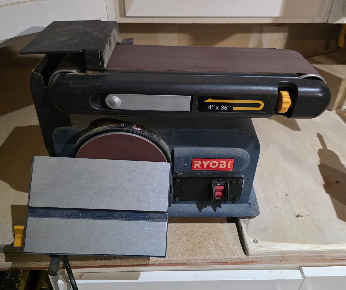 Ryobi BD4600 Dual Action Belt Sander