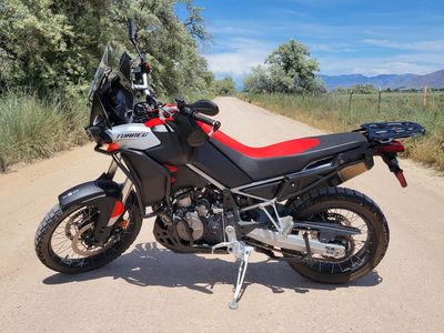 2022 Aprilia Tuareg 660