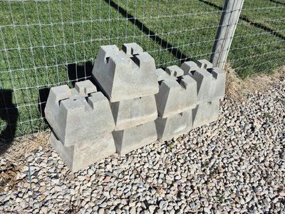 concrete deck blocks