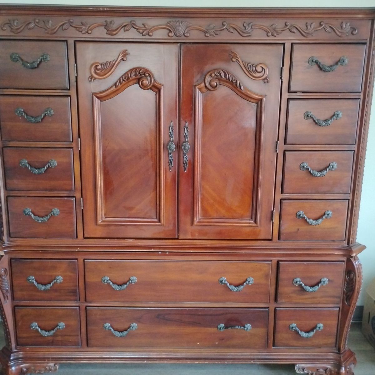 dresser entertainment center