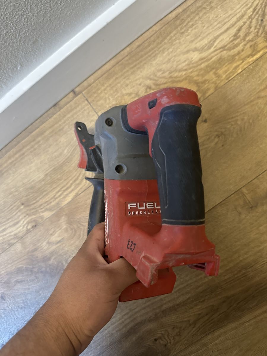 Milwaukee hammer drill