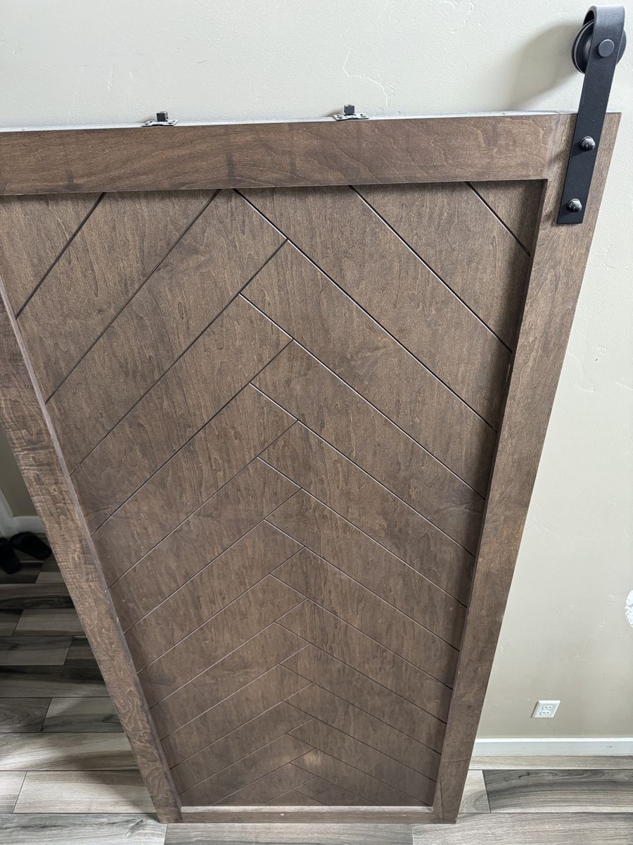 Barn door and hardware