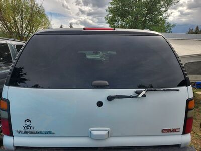 2005 GMC Yukon XL Denali