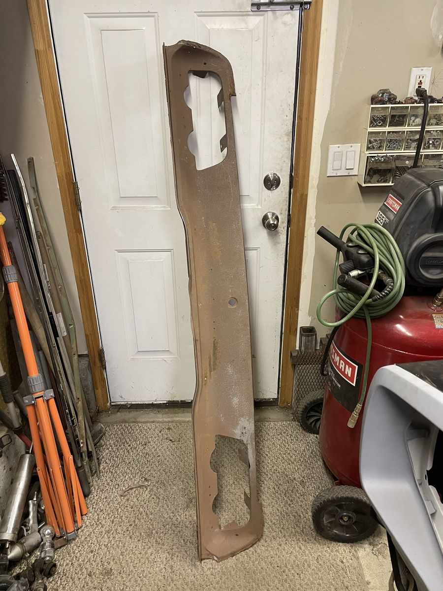 1968 dodge charger tail panel