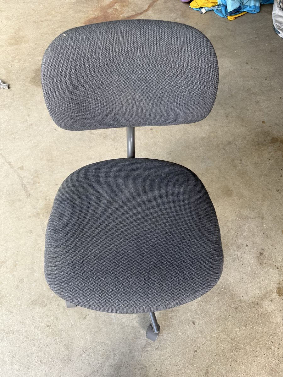 4 Gray IKEA Office Chair Rolling Desk Chair with Casters