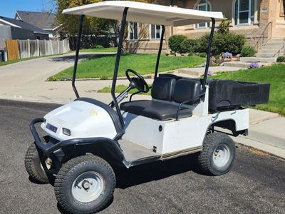 Columbia ParCar S10E-48A Electric Utility Cart
