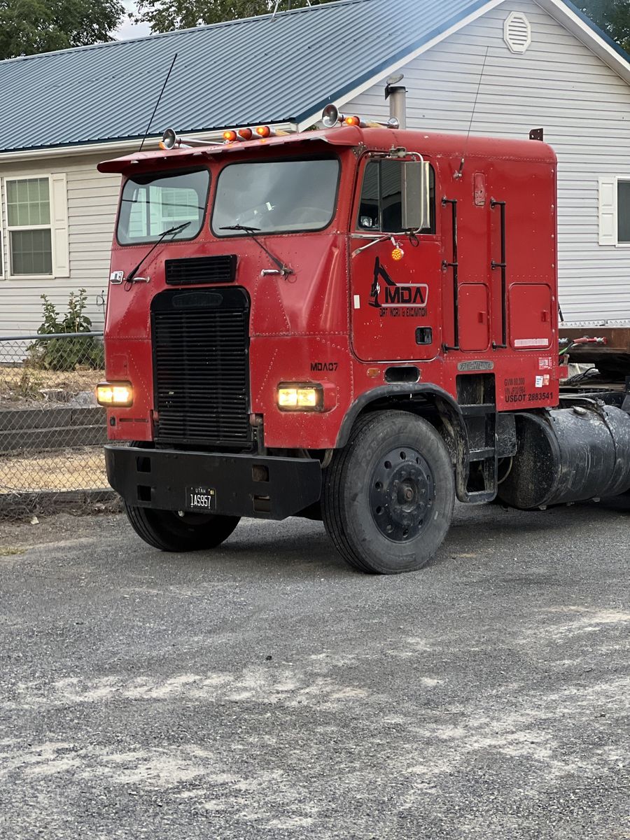 1988 Freightliner Cabover