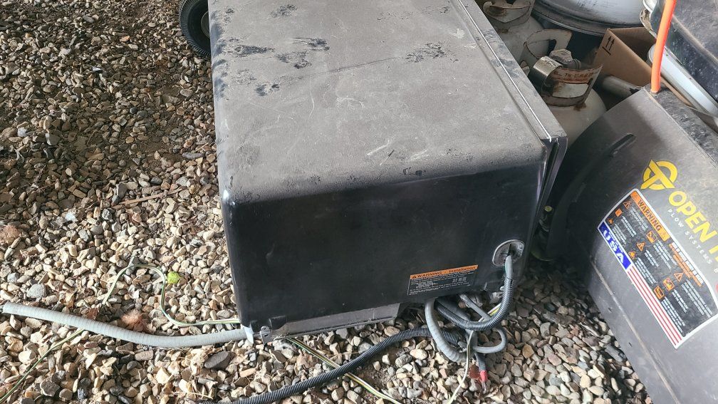 Main image 3