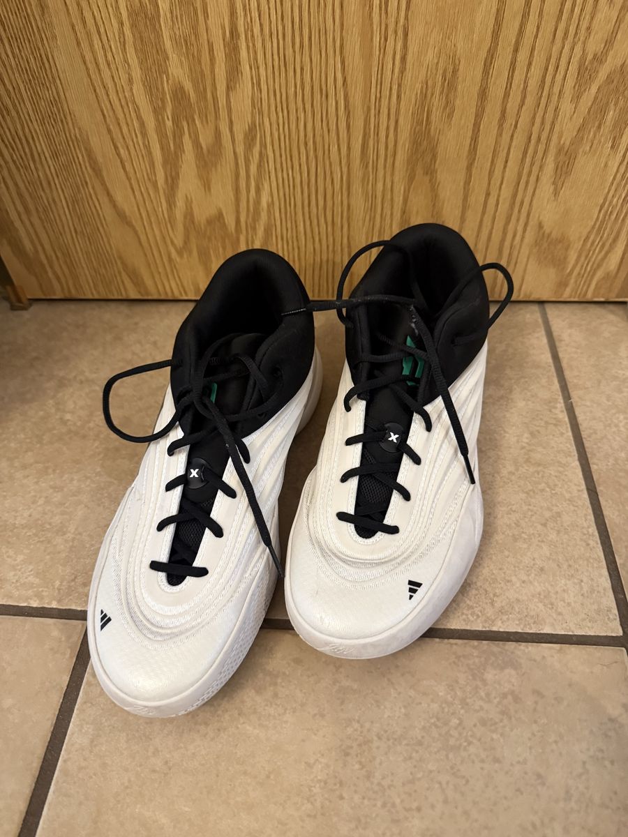 Damian Willard Black & White Basketball Shoes - 12