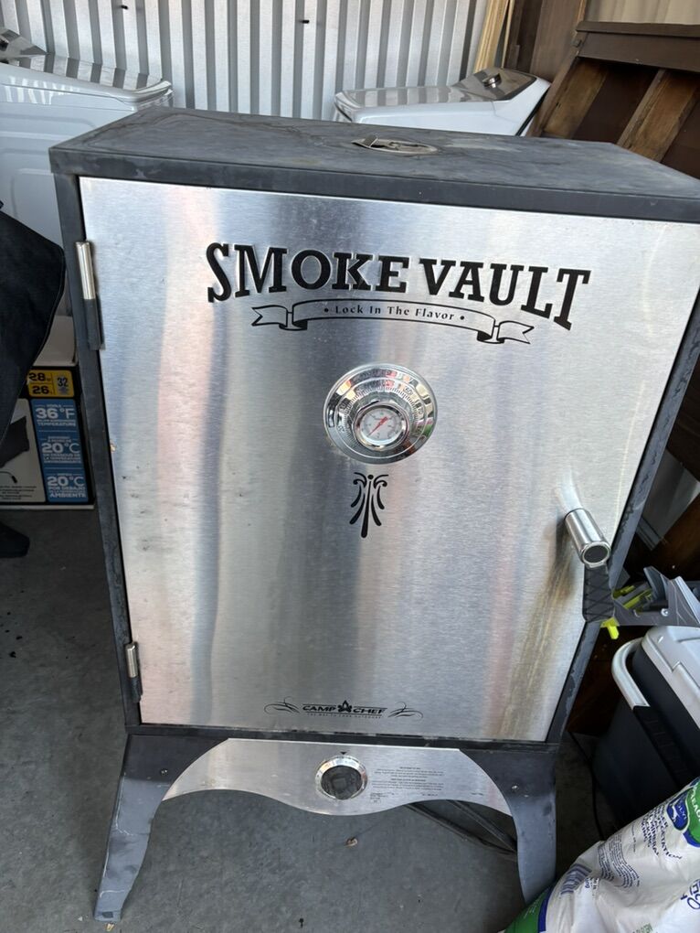 Camp Chef Smoke Vault