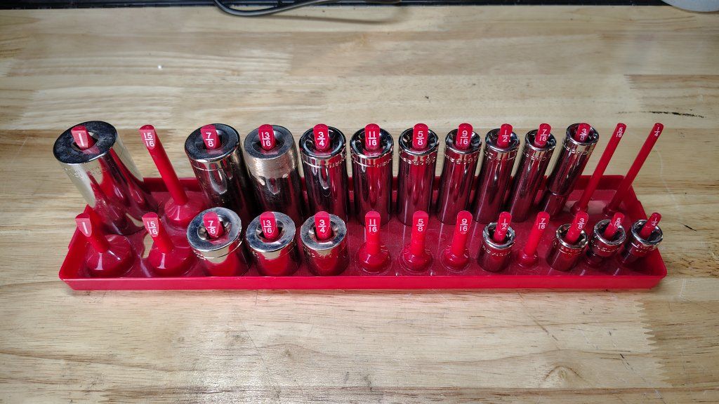 Craftsman 3/8" Drive 6pt Socket Lot (17 Pieces)