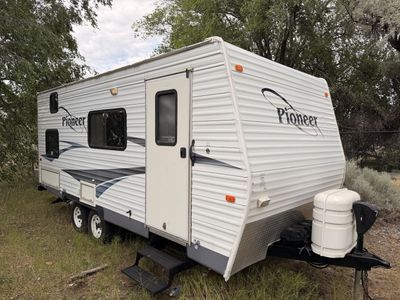 2007 pioneer By Fleetwood 18CK