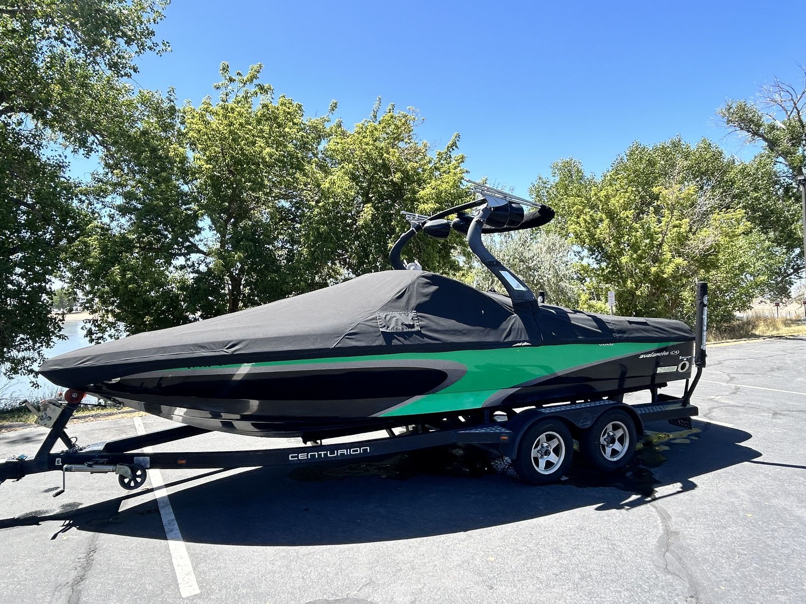 2010 Boat: Centurion Avalanche