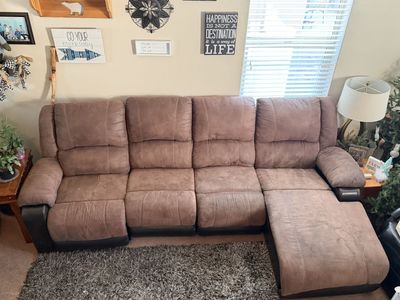 Comfy Sectional Needing a New Home
