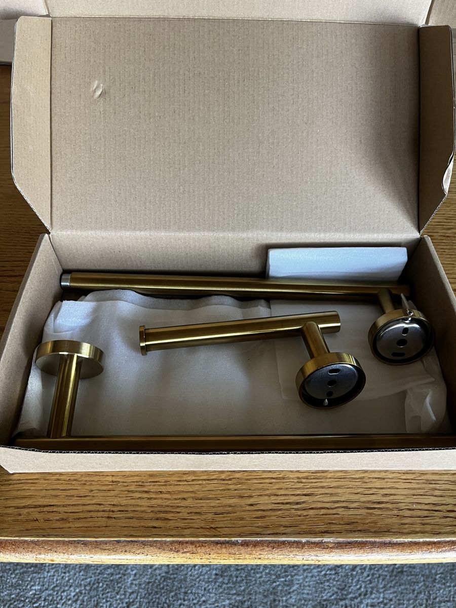 Gold Bathroom Hardware Set - Towel Bar & Holders
