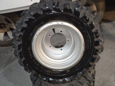SUZUKI LT500R Quadzilla Wheels and Tires! Maxxis 22x11.00-10