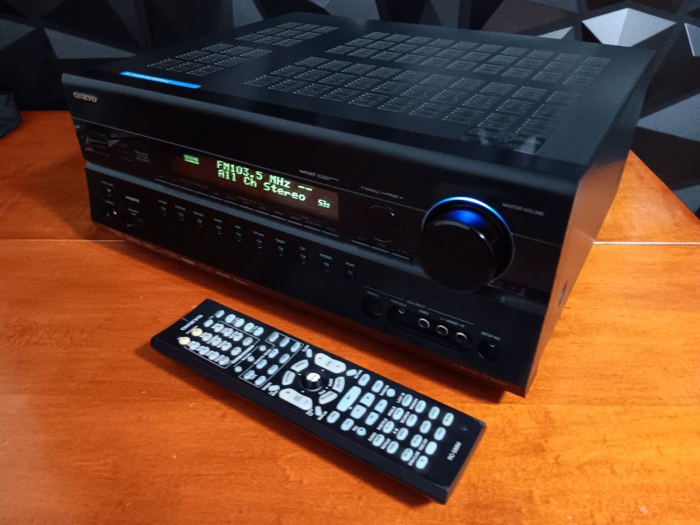 ONKYO TX-SR707 7.2-Channel Home Theater Receiver, HDMI inputs & Remote Control. Tested. Excellent Conditions!