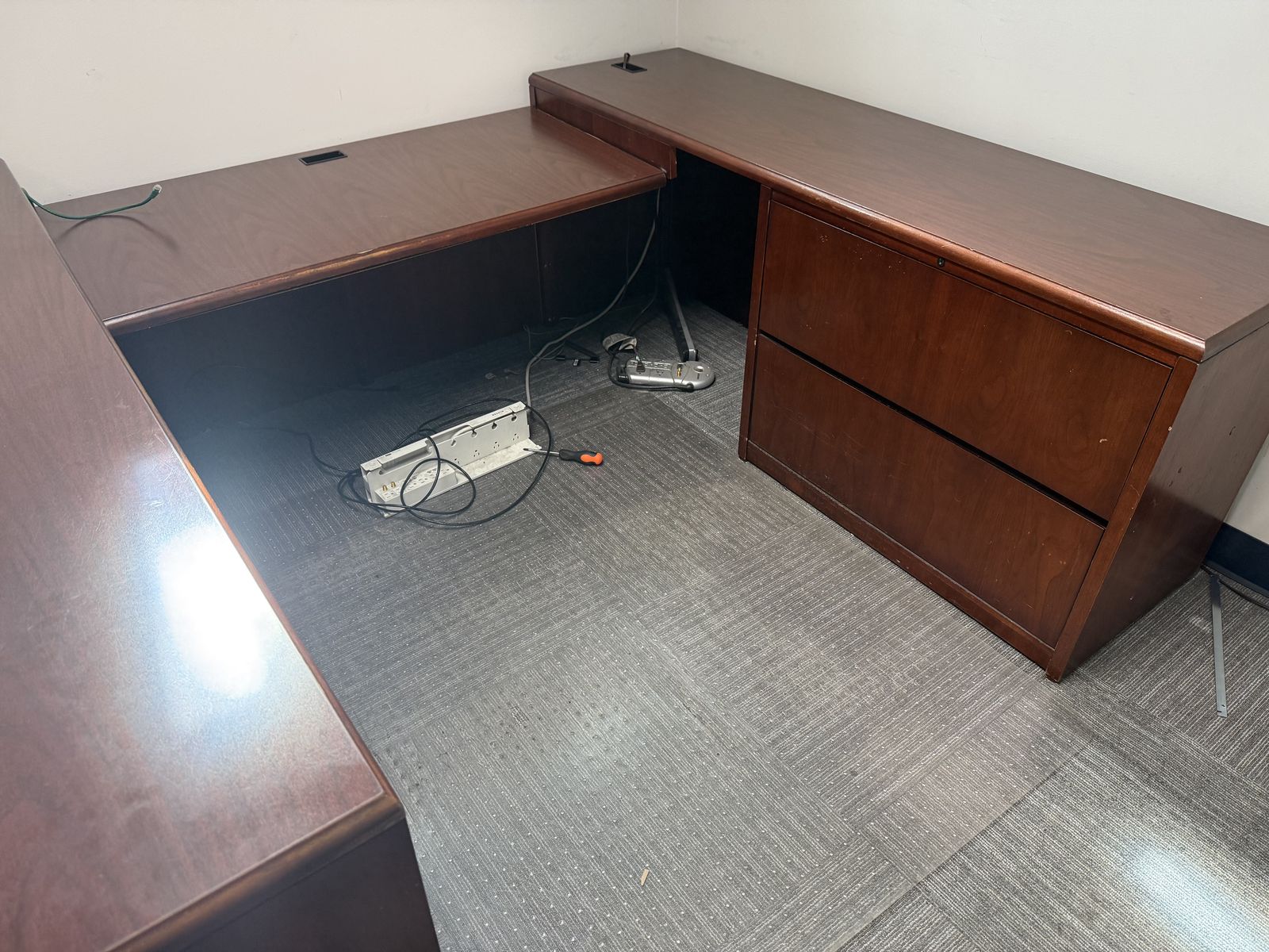 Free Desk