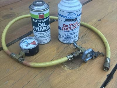 DuPont Freon 12 R12 Refrigerant, Sercon Oil Charge, & Fill Hose w/ Gauge (Used)