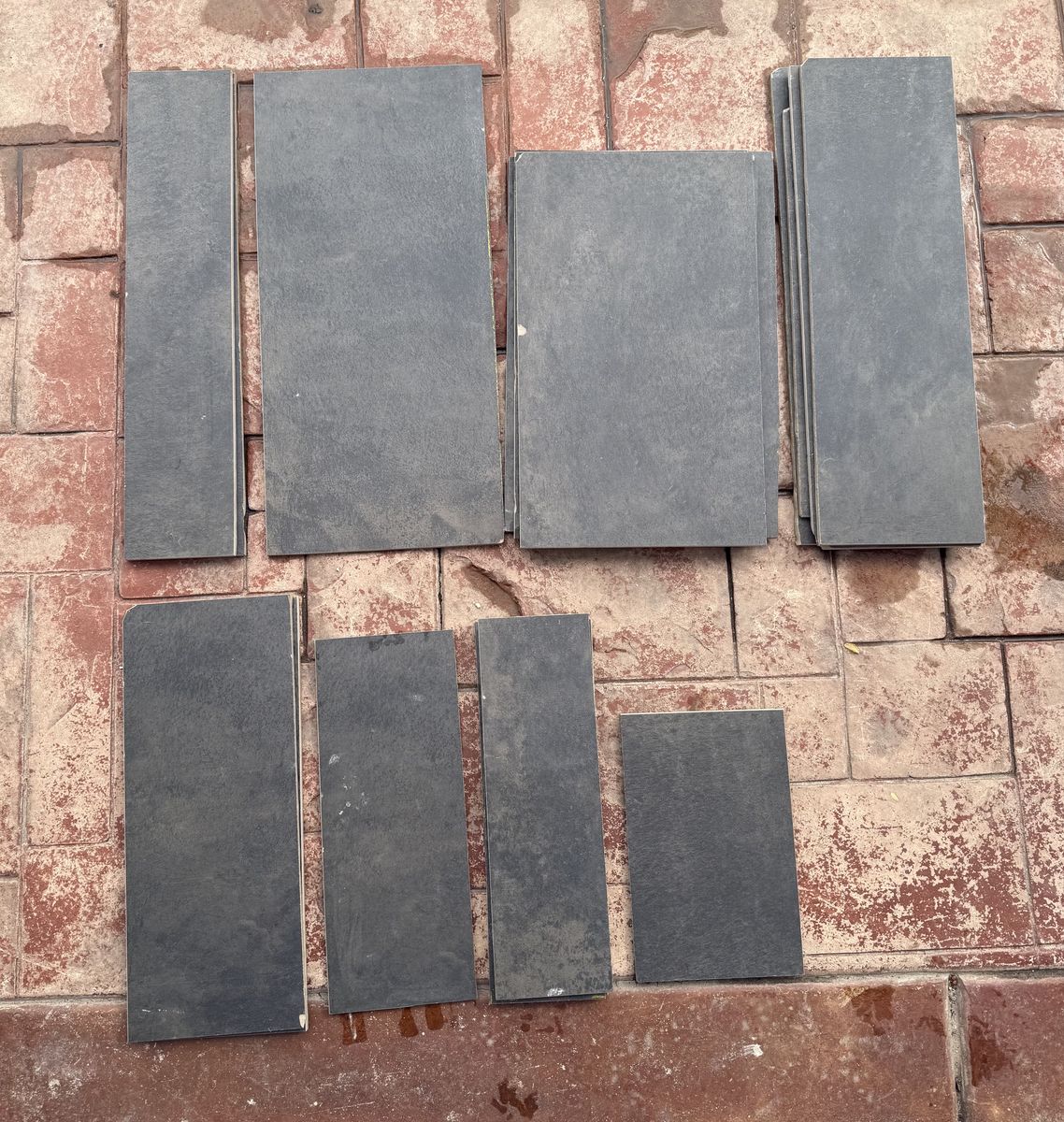 Cement looking porcelain tile with matte finish