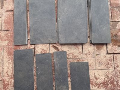 Cement looking porcelain tile with matte finish