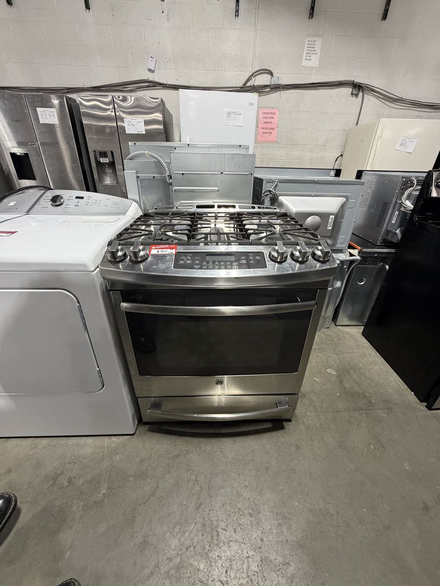 BEST DEALS NOW! GOOD GE SLIDE IN GAS RANGE