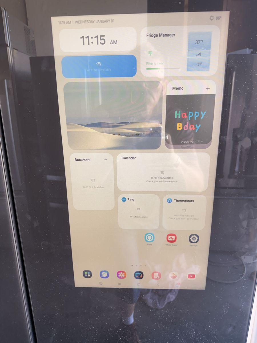 Samsung Bespoke Smart Refrigerator - 4-Door Flex, Family Hub, Black Matte, Excellent Condition