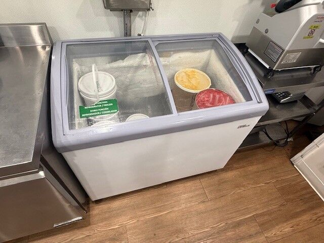 Lavella Top view Freezer (model PFR740G)