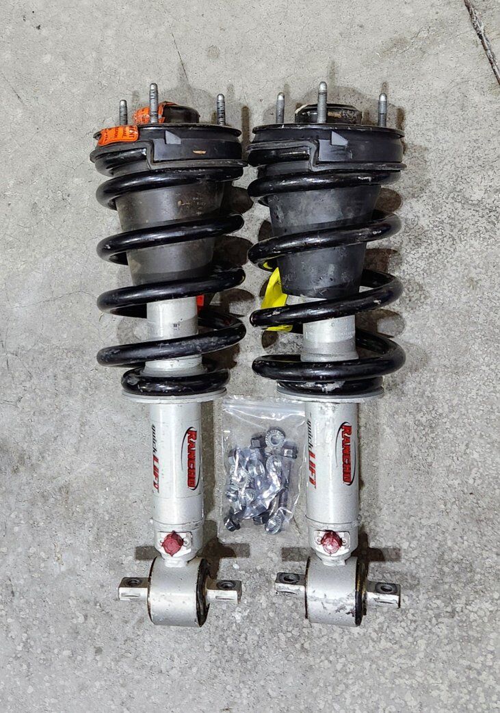14-19 Chevy Silverado 1500 Rancho 2" Quick Lift Struts Leveling Kit