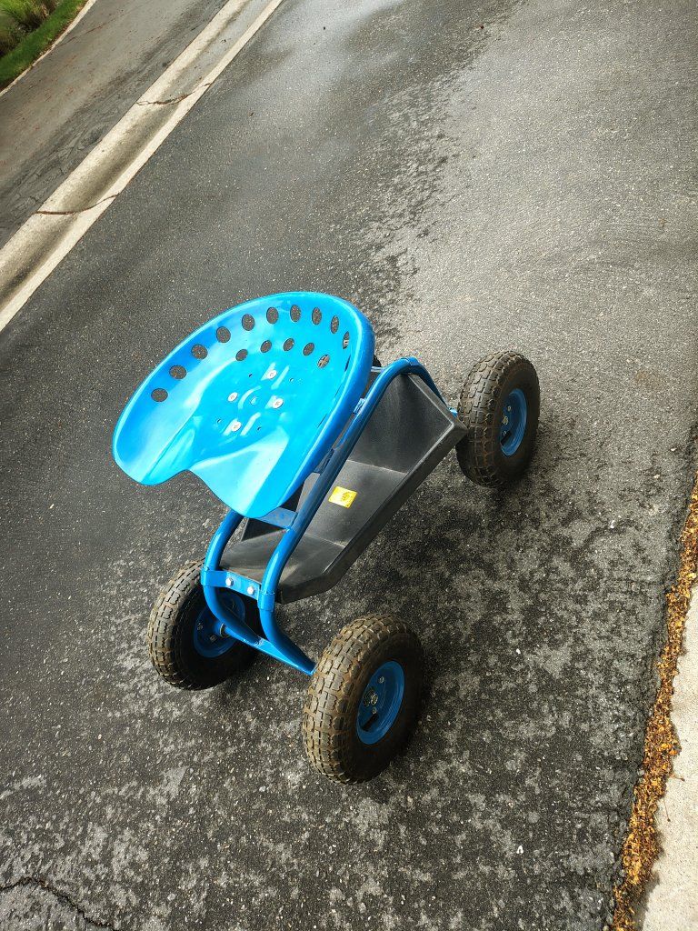 blue rolling garden seat scooter 4 wheels