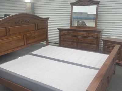 King Size 4 Piece Bedroom Set