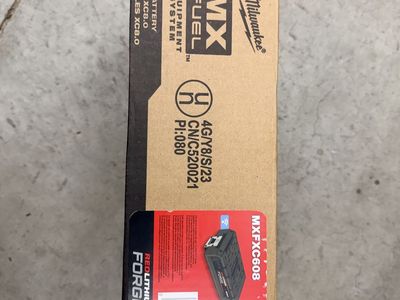 Milwaukee MX FUEL XC8.0 REDLITHIUM FORGE Battery MXFXC608 - New