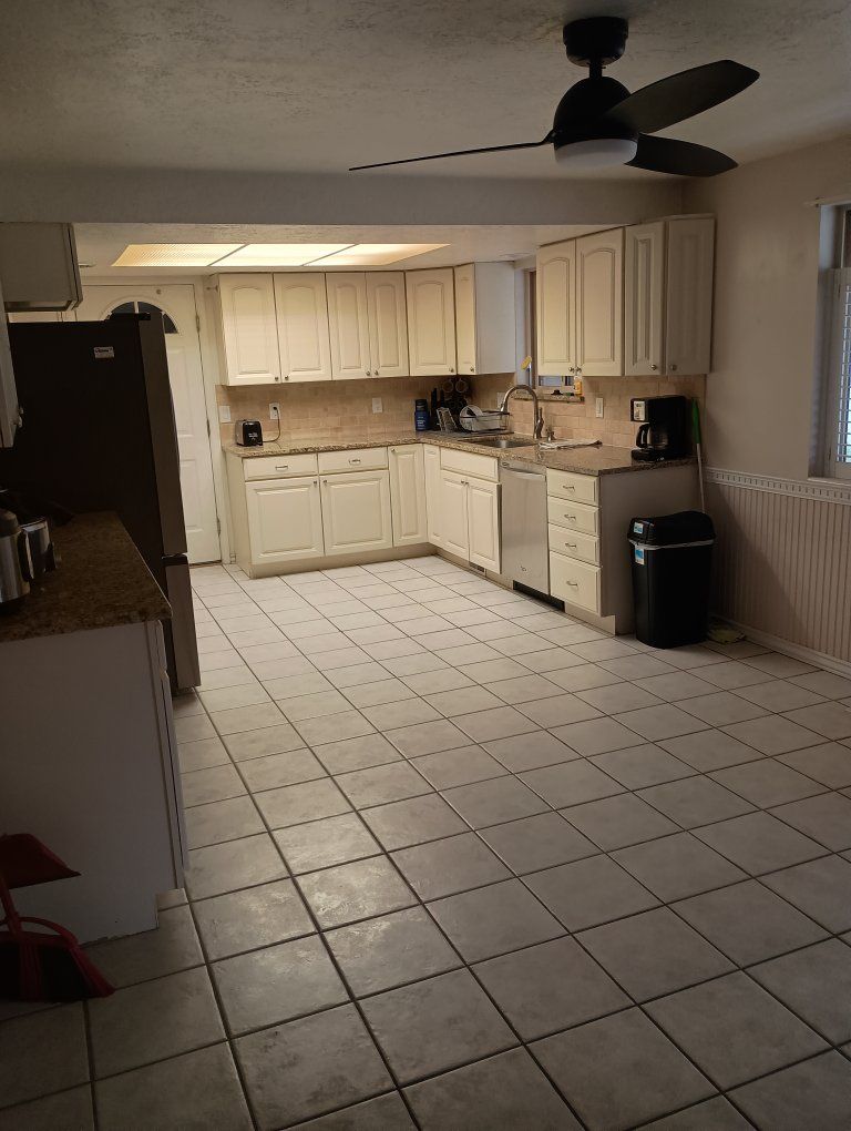 Main image 9
