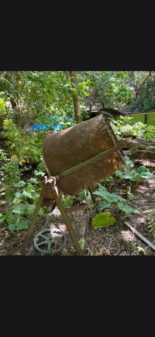 Main image 2