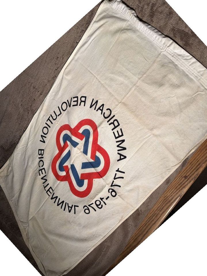 Main image 7