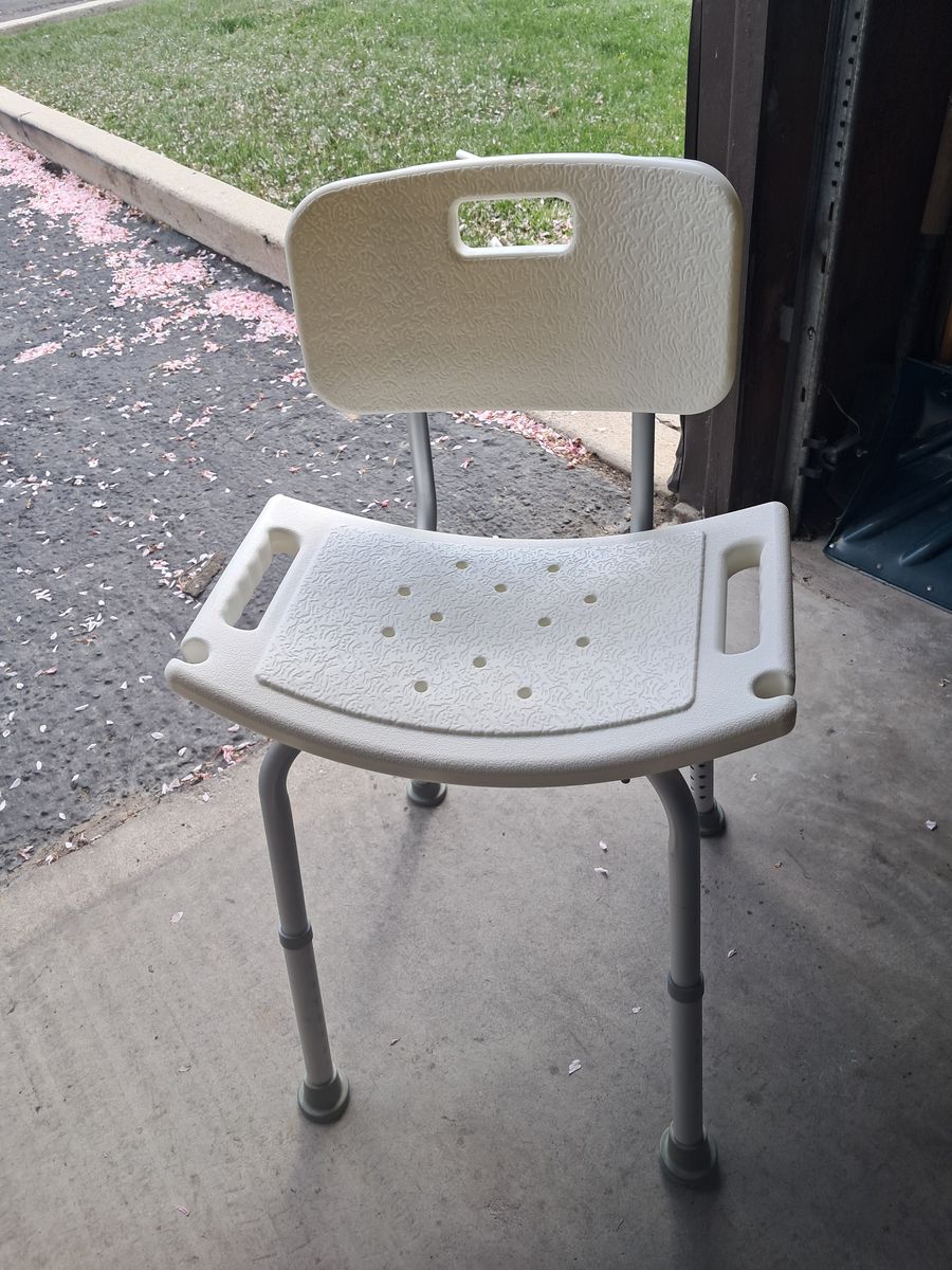 SHOWER CHAIR