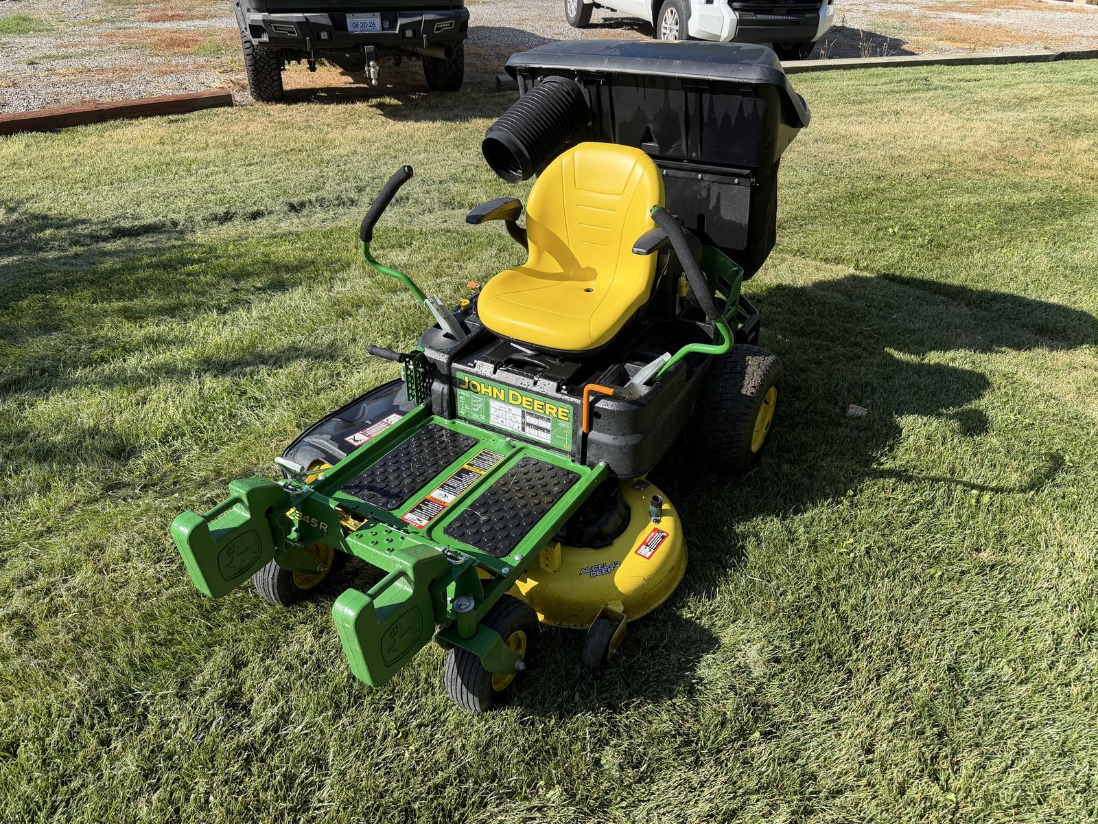 John Deere Z345R ZTrak Zero-Turn Mower with Bagger - Used Lawn Mower